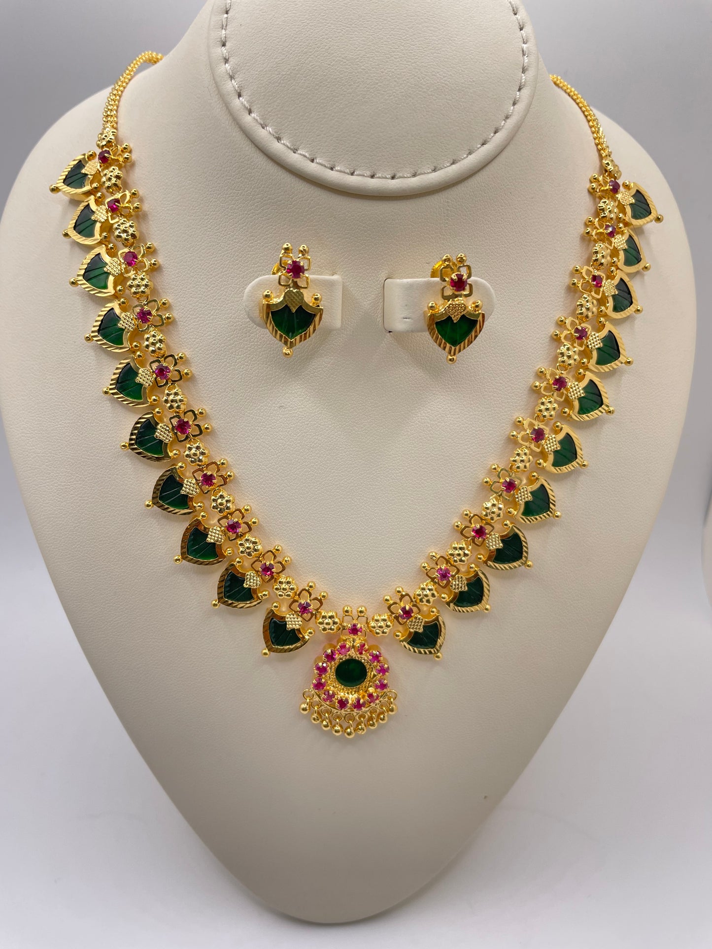 NECKLACE AND EARRING SET NS1013