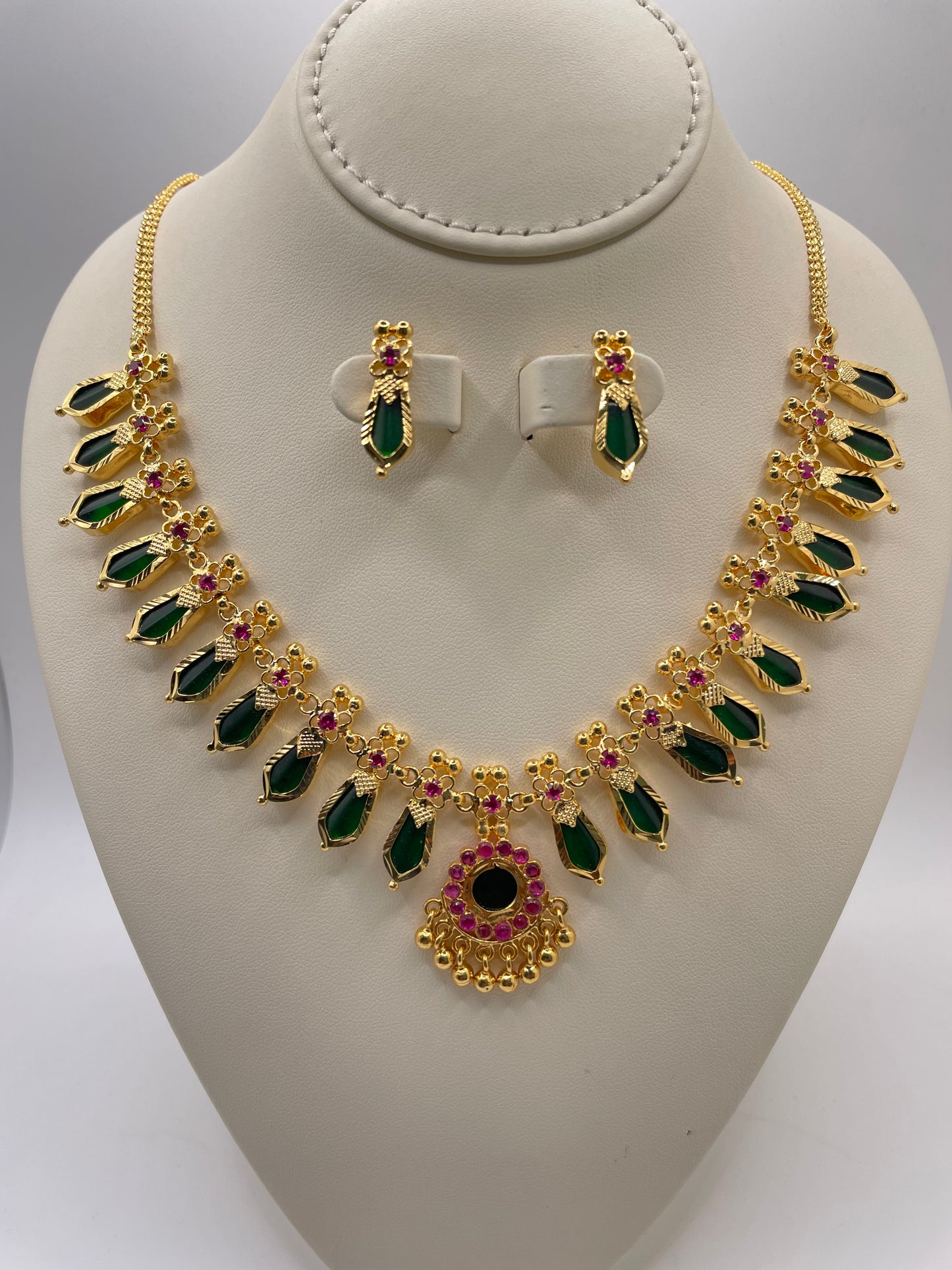 NECKLACE AND EARRING SET NS1014