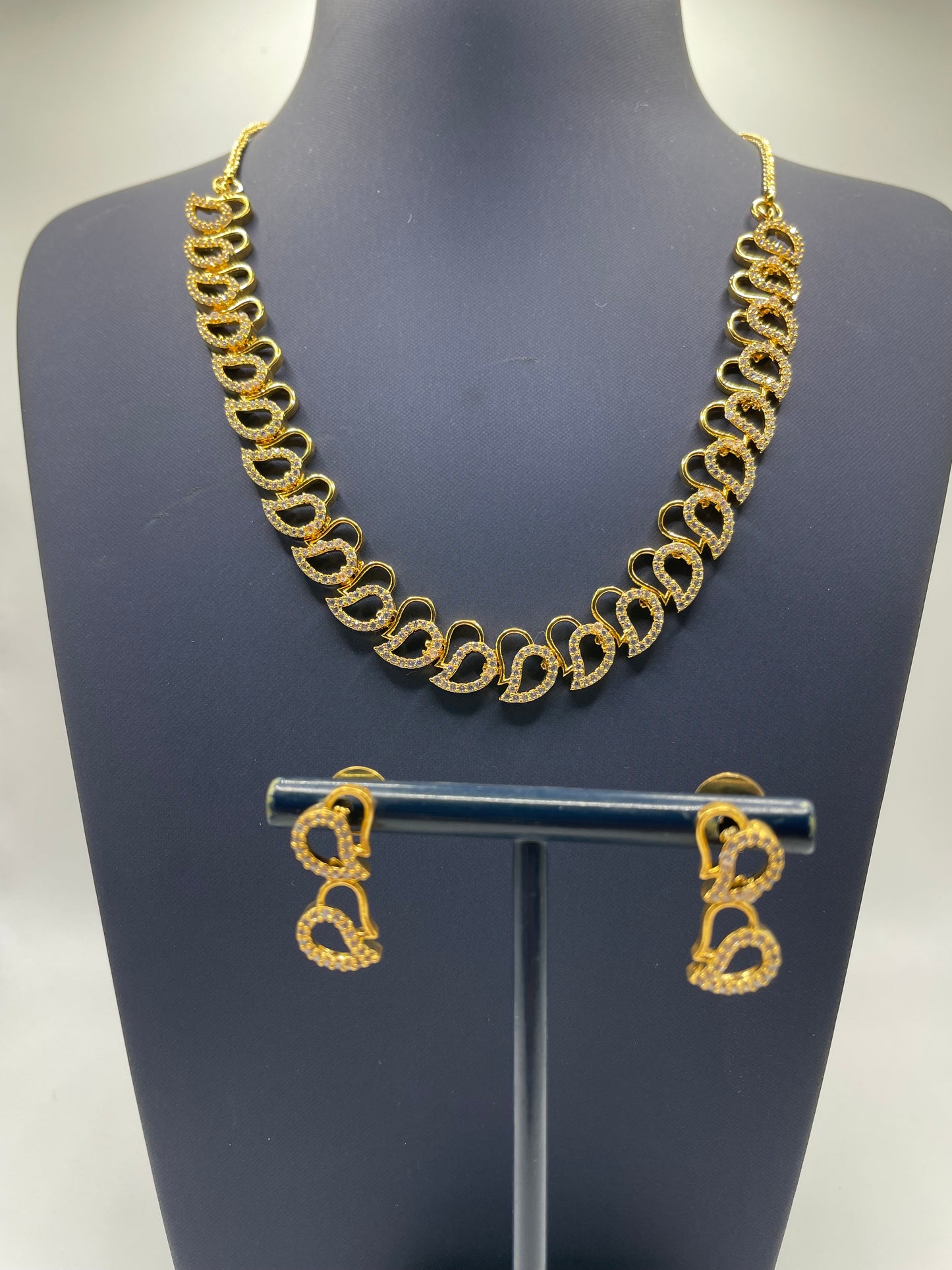 Necklace and Earring Set